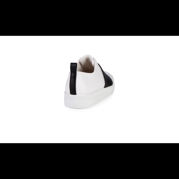 🎉 KARL LAGERFELD PARIS 🎉 - Picture 4 of 4